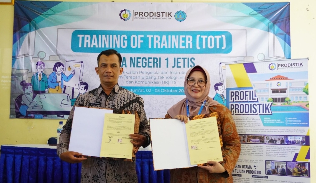 Kembangkan Tehnologi Infomasi Dan Komunikasi SMAN 1 Jetis Jalin Kerja Dengan ITS Surabaya