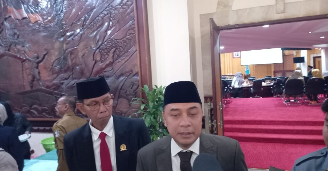 Wali Kota Eri Cahyadi Tegaskan Surabaya Tak Boleh Mundur Meski Dana Transfer Berkurang