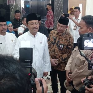 Mensos Jenguk Korban Santri Ponpes Al Khoziny, Pemerintah Janji Jaminan Sosial Dan Perlindungan