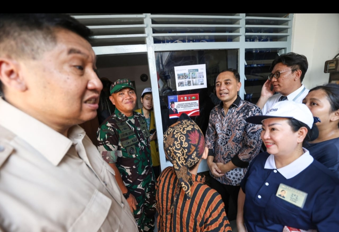 Menteri PKP Bersama Wali Kota Eri Hadiri Peluncuran Renovasi Rumah Yayasan Budha