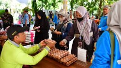 Hari Pangan Sedunia, GPM Serentak Nasional di Karang Pilang Diserbu Warga