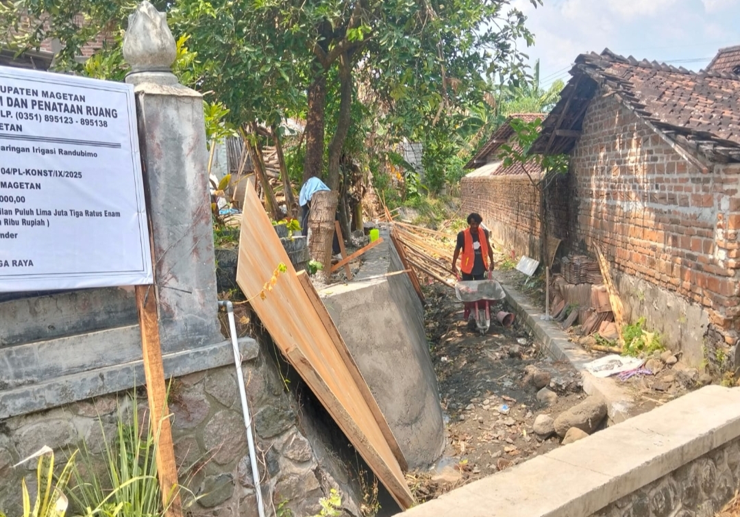 Dinas PUPR Magetan Tingkatkan Jaringan Irigasi Randubimo Kediren