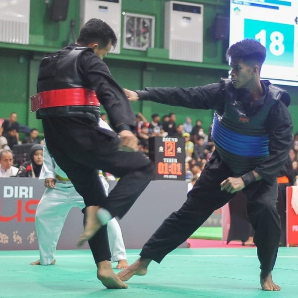 Empat Pesilat Jatim Tembus Babak 16 Besar di Hari Perdana Pencak Silat PON 2025p
