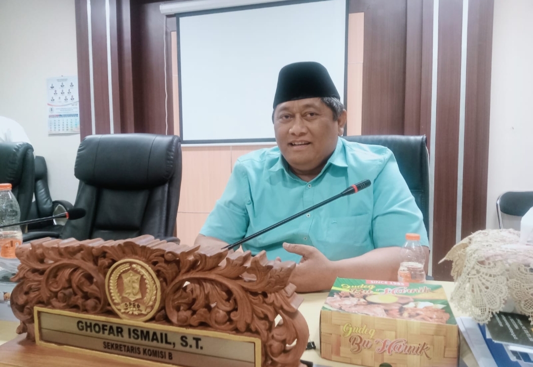 Komisi B DPRD Surabaya Desak Hotel Midtown Bertanggung Jawab atas Dugaan Pesta Sesama Jenis: Pengawasan Dinilai Lalai