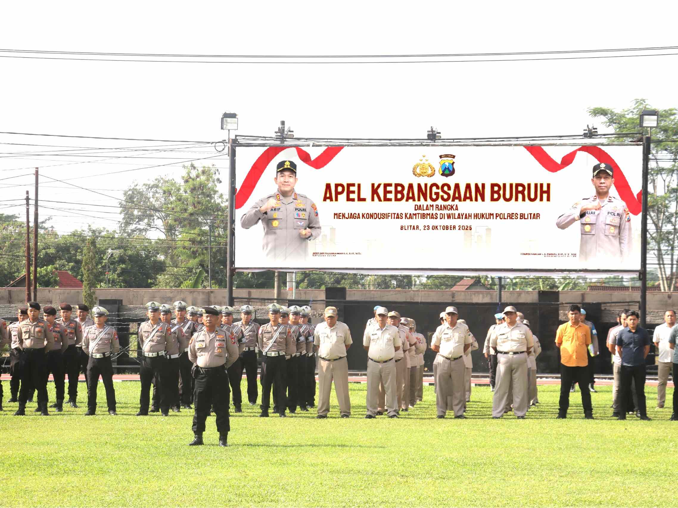 Jaga Persatuan, Polres Blitar Apel Kebangsaan dengan Paguyuban Pekerja dan Buruh