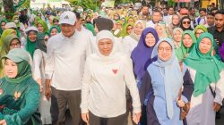 Jalan Sehat Hari Santri di Lamongan, Khofifah Pesankan Nilai Juang Santri bagi Pembangunan Bangsa Jalan Sehat Hari Santri di Lamongan, Khofifah Pesankan Nilai Juang Santri bagi Pembangunan Bangsa