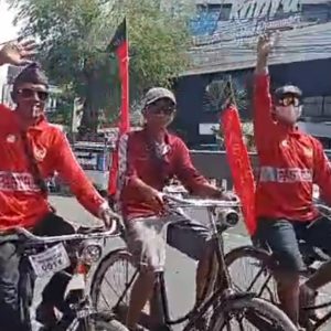 Ratusan Peserta Parade Onthel Nusantara 2025, Padati Alun Alun Jember
