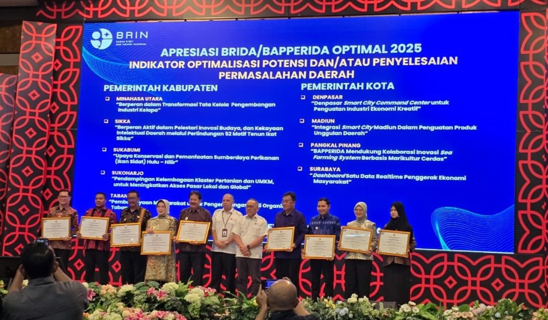 Surabaya Raih Penghargaan BRIN dalam Riset dan Inovasi Berbasis Data