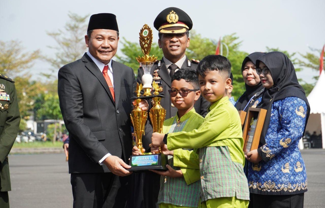Bupati Subandi : Pemuda Harus Jadi Pelaku Perubahan Bupati Subandi : Pemuda Harus Jadi Pelaku Perubahan