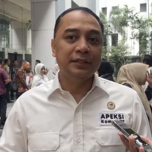 Wali Kota Eri Pastikan Semua Ponpes di Surabaya Memiliki Izin Wali Kota Eri Pastikan Semua Ponpes di Surabaya Memiliki Izin