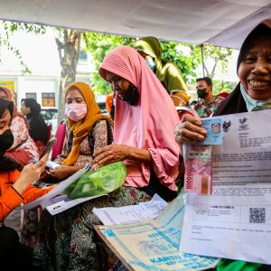 Warga Surabaya Diimbau Tertib Adminduk Agar Bansos Tepat Sasaran