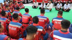 Sambangi DPKP Surabaya, Wali Kota Eri Apresiasi Dedikasi Tim Rescue Damkar