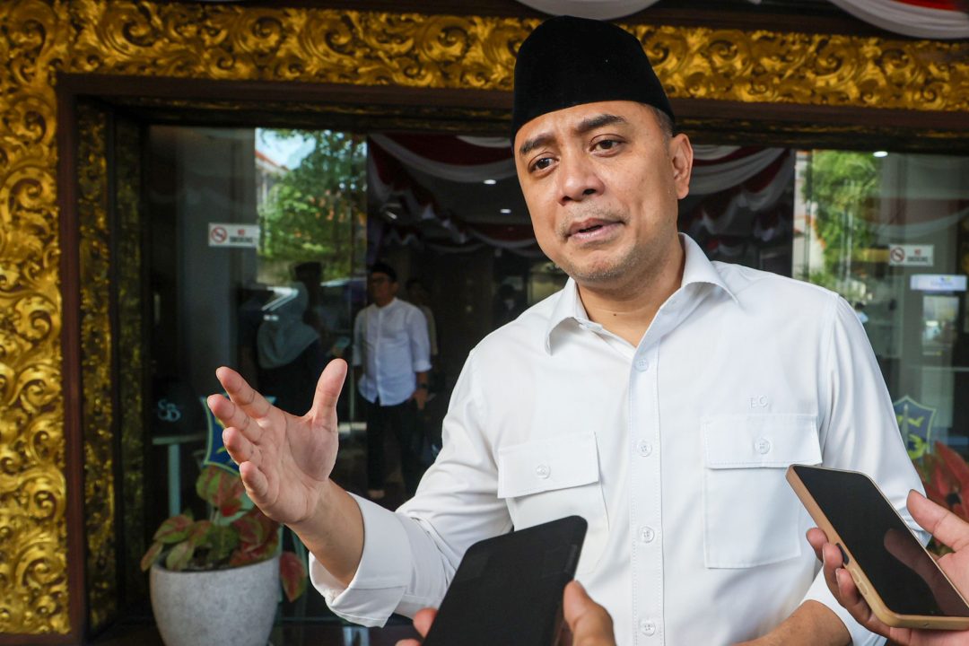 Tenda Hajatan di Jalan Meresahkan, Eri akan Koordinasi dengan Kapolrestabes