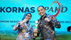 Surabaya Raih Penghargaan TPKAD 2025, Bukti Komitmen Wujudkan Akses Keuangan Inklusif