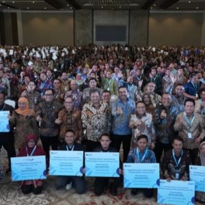 Akad Massal KUR Terbesar dalam Sejarah, Menko Airlangga: UMKM adalah Pahlawan Ekonomi Indonesia