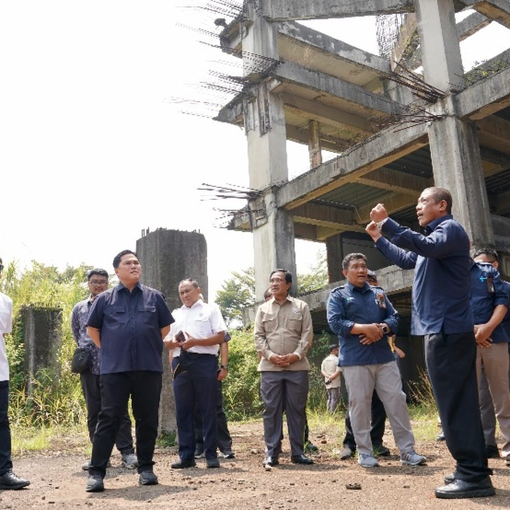 Menpora Erick Tohir Kunjungi Asetnya di Hambalang yang Terbengkelai