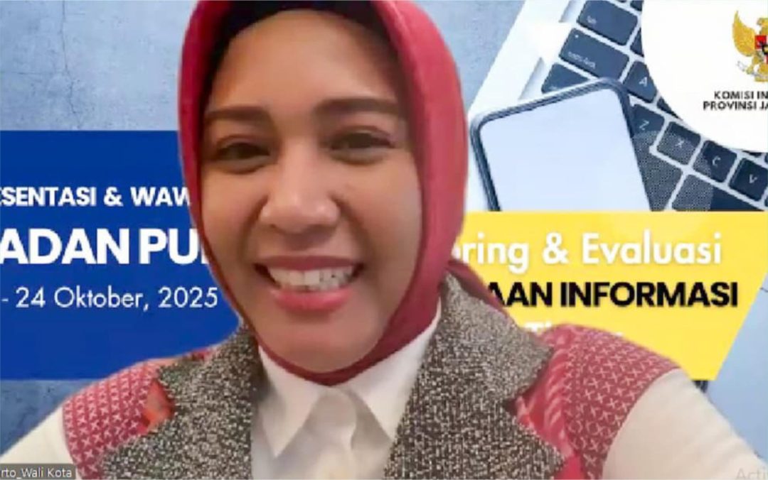 Wali Kota Mojokerto, Ning Ita Komitmen Terhadap Keterbukaan Informasi Publik 