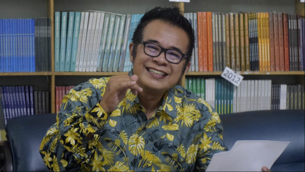 Pendidikan Islam, Tradisi, dan Jalan Keilmuan yang Membumi Pendidikan Islam, Tradisi, dan Jalan Keilmuan yang Membumi