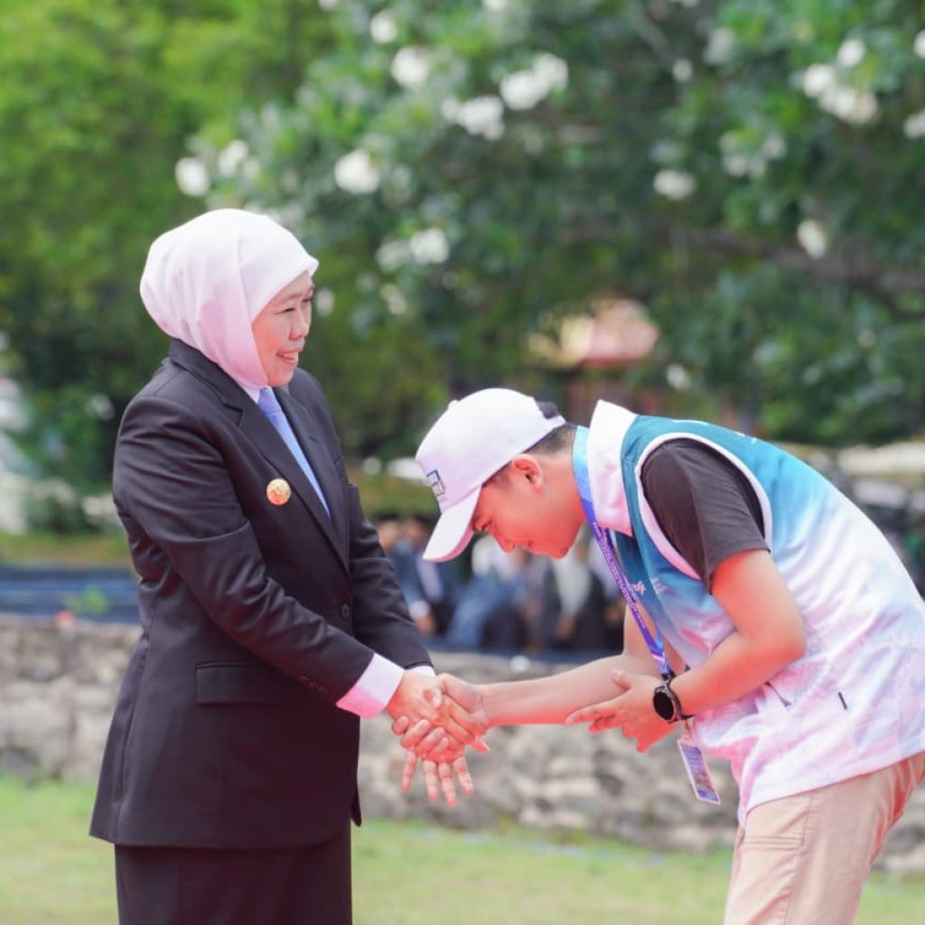 Hari Sumpah Pemuda Ke-97, Khofifah : Jadikan Pemuda Berdaya dan Tangguh Hari Sumpah Pemuda Ke-97, Khofifah : Jadikan Pemuda Berdaya dan Tangguh