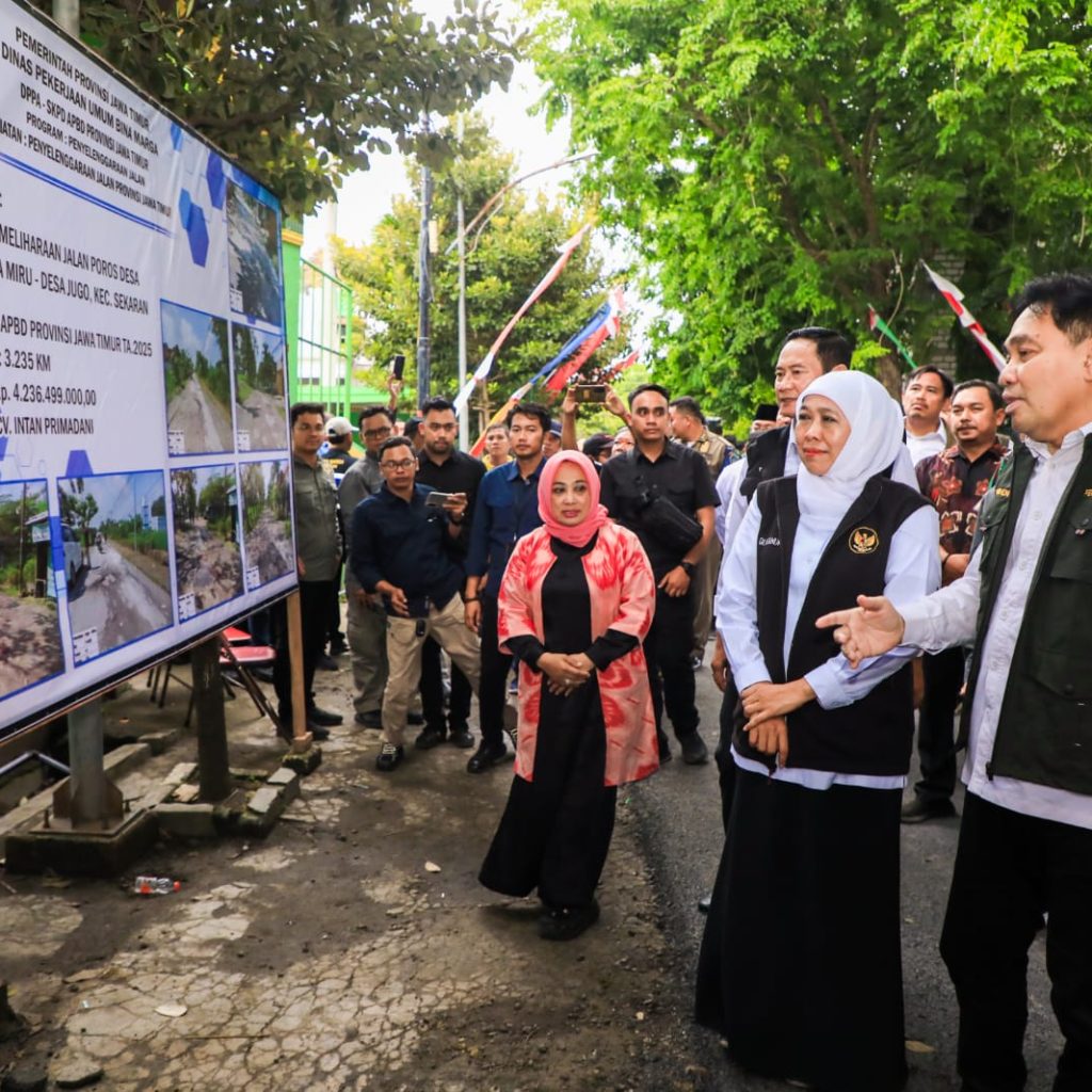 Gubernur Khofifah Resmikan Rehabilitasi Jalan Poros Miru-Jugo Lamongan 