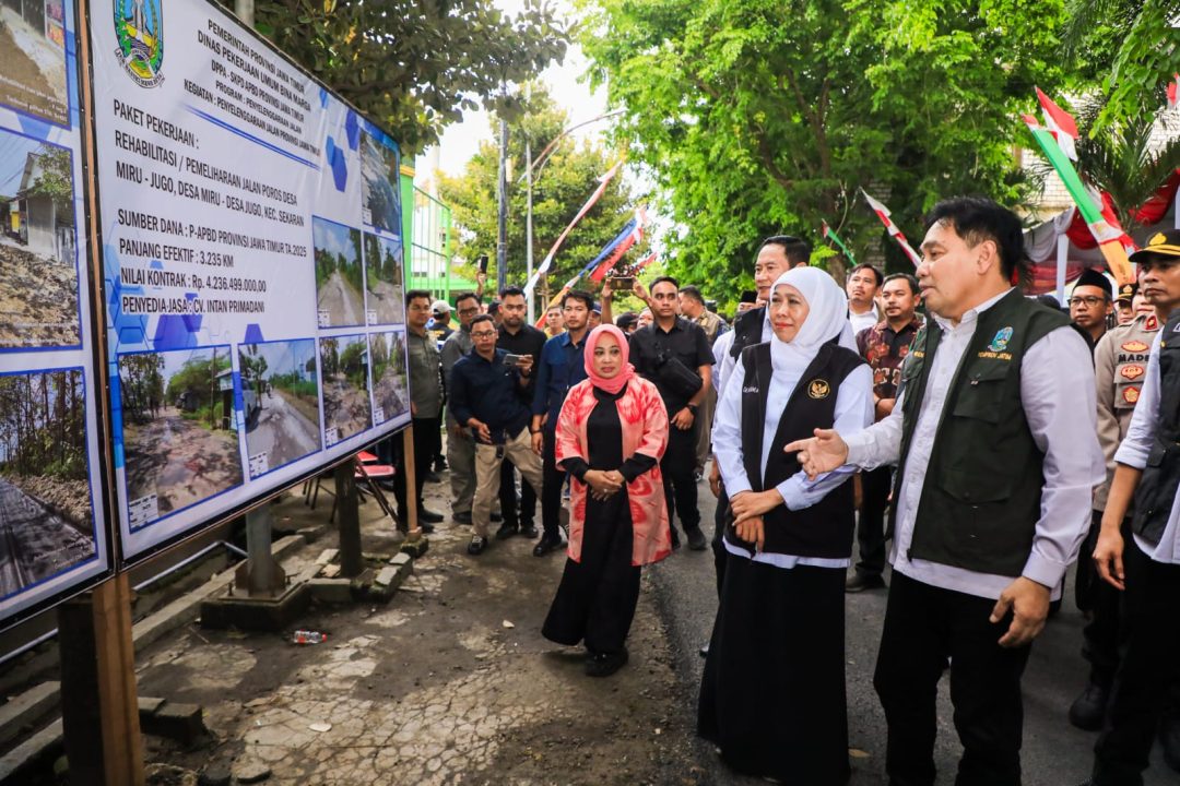 Gubernur Khofifah Resmikan Rehabilitasi Jalan Poros Miru-Jugo Lamongan 