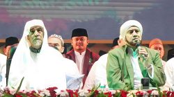 Ketika Pesantren Menanamkan Adab Sebelum Ilmu