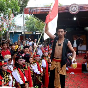 Remo Massal Meriahkan Pagelaran Budaya Sembrani Bumi Nusantara 2025