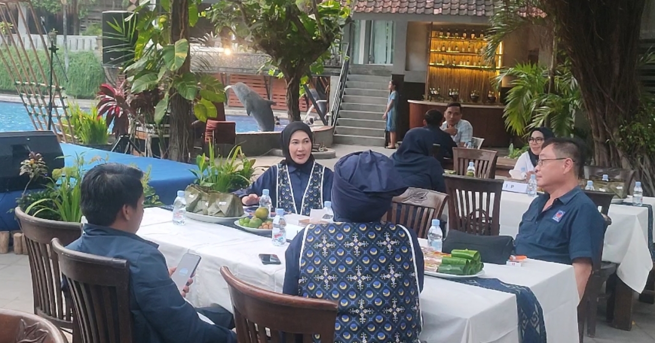 NasDem Kota Kediri dan DPW Jatim, Santai di Tepi Kolam Bahas Arah Baru Politik 2029