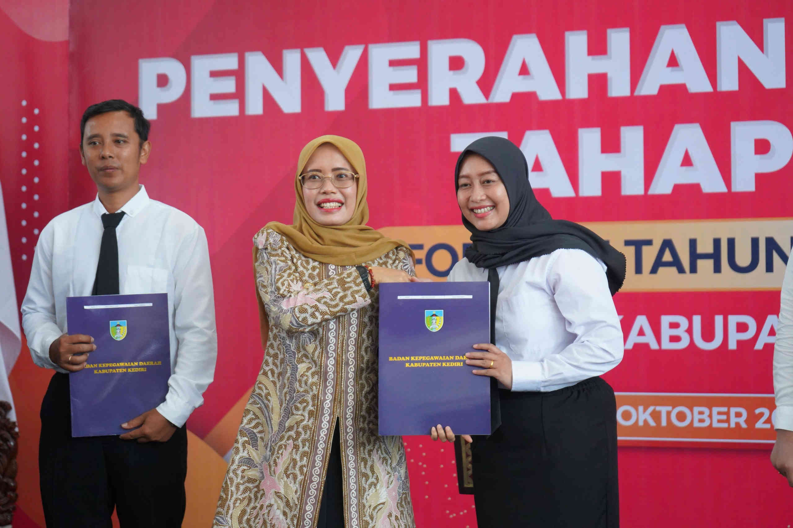 Perkuat Pelayanan Publik, Pemkab Kediri Angkat 204 PPPK Tahap II