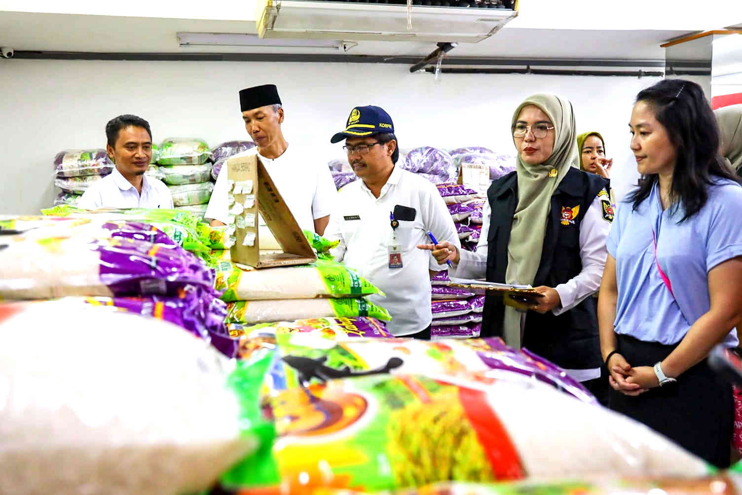 Gelar Sidak Beras Jelang Nataru, Pemkot Kediri Pastikan Stok Aman dan Harga Terkendali