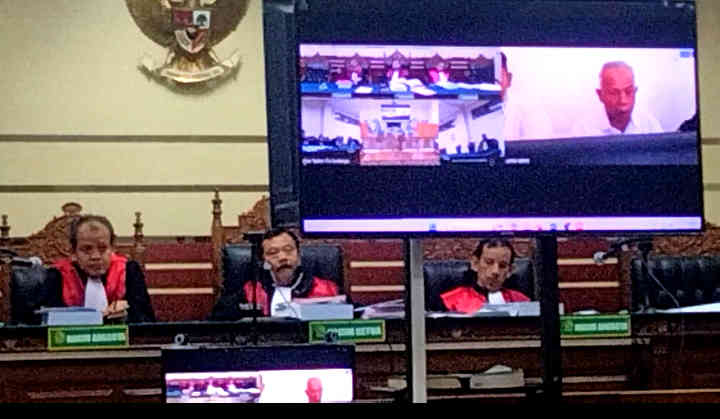 Sidang Kasus Korupsi KONI Kota Kediri, Arif Wibowo Bongkar Aliran Dana ke Pejabat Sidang Kasus Korupsi KONI Kota Kediri, Arif Wibowo Bongkar Aliran Dana ke Pejabat