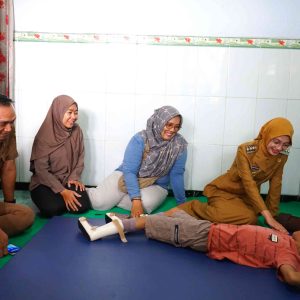 Mbak Wali Kediri Datangi Rumah Warga Disabilitas, Bawa Bantuan dan Harapan Baru