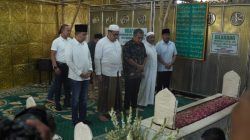 Ketua DPR-RI dan Bupati Jember Ziarah Ke makam Habib Sholeh Tanggul,Doakan Keselamatan dan Keberkahan NKRI