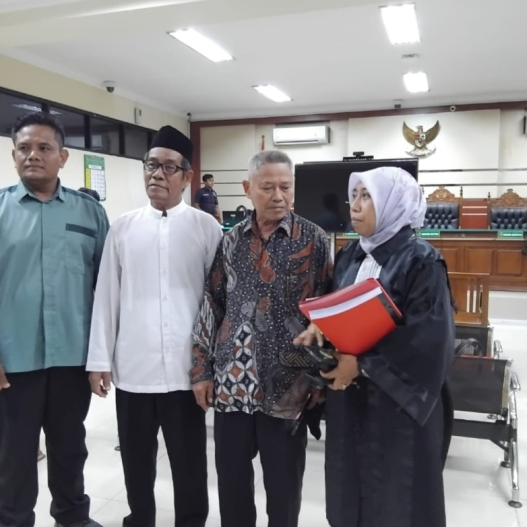 Sidang Korupsi Dana Jalan Desa Sidokelar: Kuasa Hukum Tegaskan Tak Ada Niat Jahat, Dana Sudah Dikembalikan