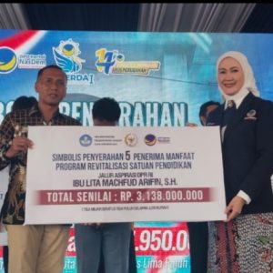 Anggota Komisi X DPR RI Gelontor Rp3 Miliar untuk Pendidikan di Sidoarjo
