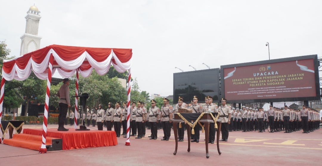 Kapolresta Sidoarjo Pimpin Sertijab Pejabat Utama dan Kapolsek Jajaran