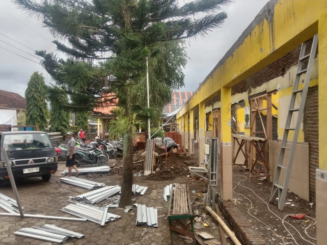 Kejagung RI Pantau Pembangunan Gedung Sekolah Dengan Dana Puluhan Milyar