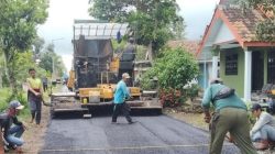 Perkuat Infrastruktur, Pemkab Jember Mulai Tingkatan Jalan Wuluhan dan Penambalan di Arjasa