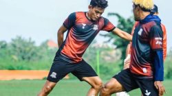 Siap Bertanding Dalam Segala Cuaca, The Lobster Memotivasi 3 Poin lawan PSS