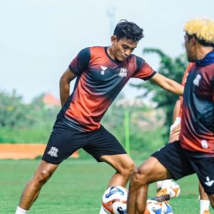 Siap Bertanding Dalam Segala Cuaca, The Lobster Memotivasi 3 Poin lawan PSS