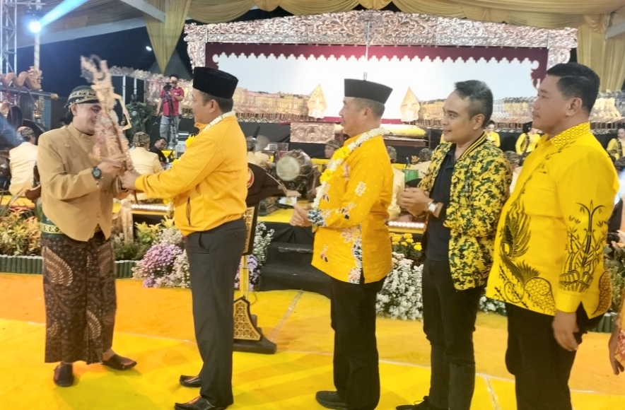 Wayangan Golkar di Desa Ngale Kab. Madiun, Ali Mufthi : Wayang itu Isinya Ajaran Semua Agama