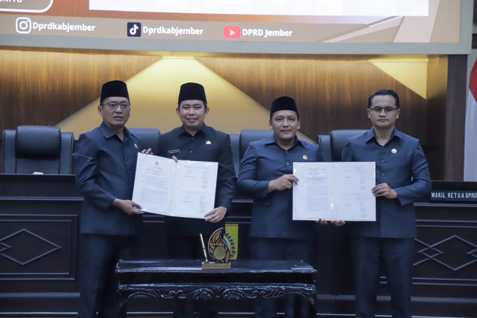 APBD 2026 Jember Disetujui, Pemkab dan DPRD Perkuat Komitmen Pembangunan