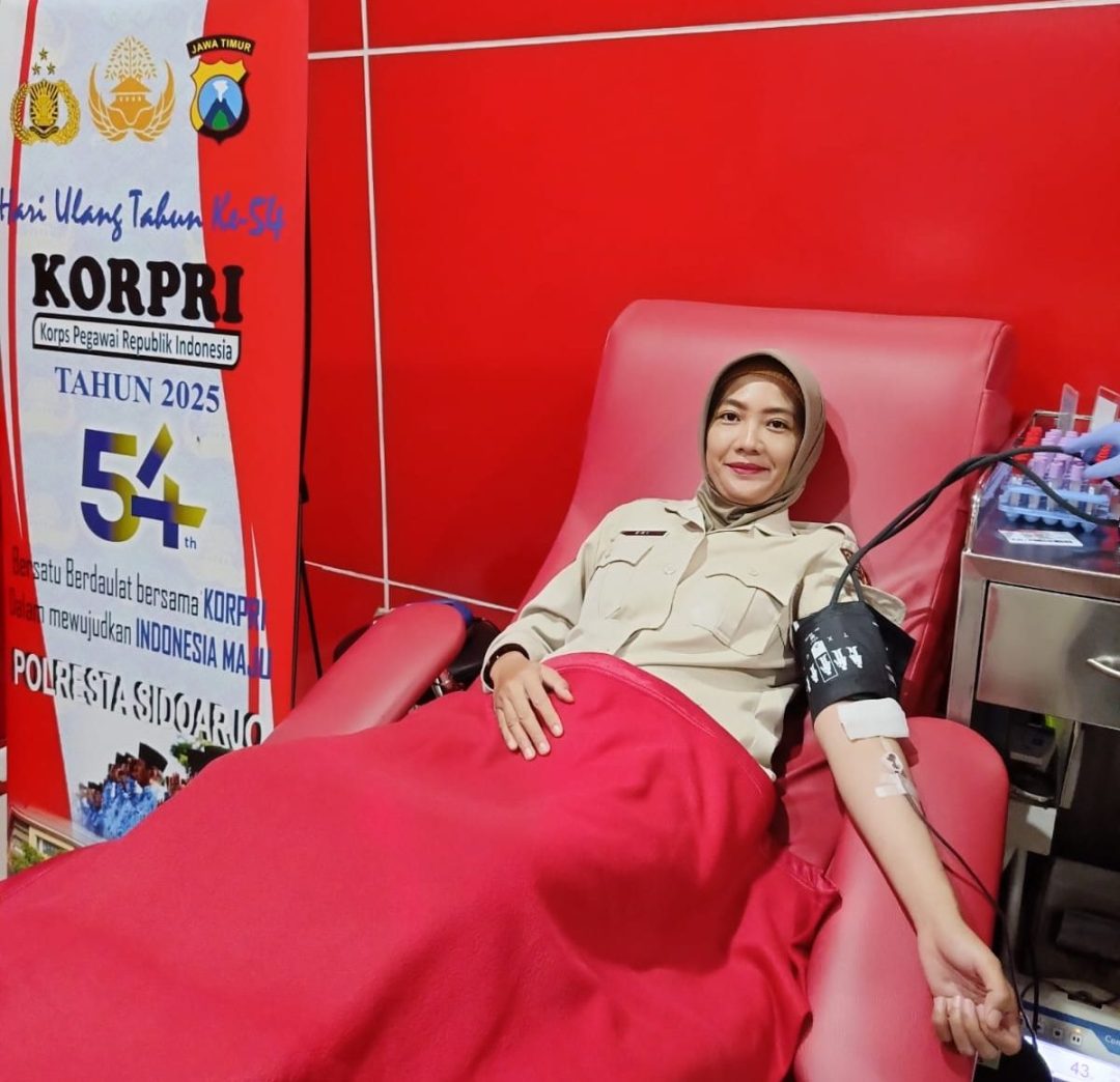ASN Polresta Sidoarjo Adakan Donor Darah Peringati HUT KORPRI Ke-54