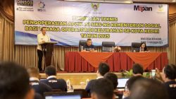 Puluhan Operator Kelurahan Kota Kediri Antusias Ikuti Bimtek SIKS–NG untuk Perkuat Akurasi Data Sosial Puluhan Operator Kelurahan Kota Kediri Antusias Ikuti Bimtek SIKS–NG untuk Perkuat Akurasi Data Sosial