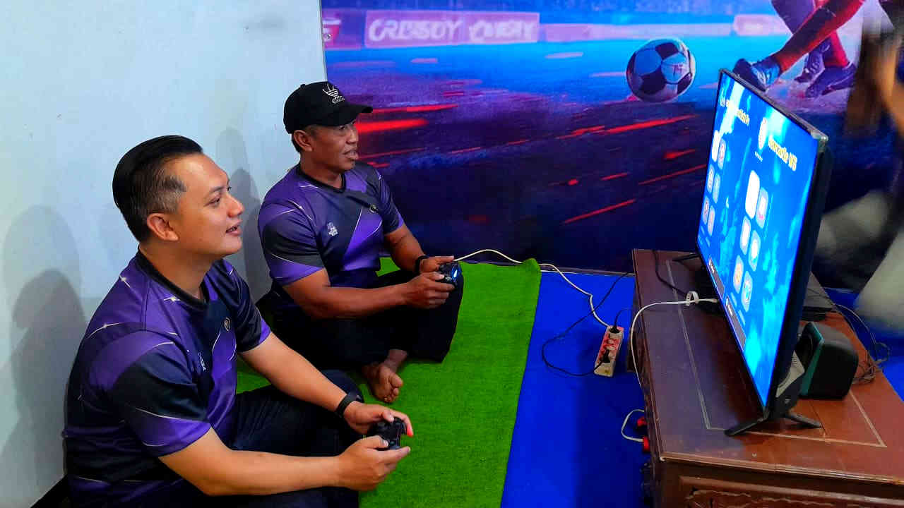 E-Football Jurnalis Kediri Raya Cup 2025 Resmi Dibuka, Jurnalis Adu Skill di Arena Esports