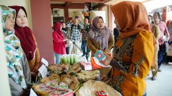 Ning Ita  Ajak Masyarakat  Bergerak Serentak Majukan KKMP agar Ekonomi Warga Merata