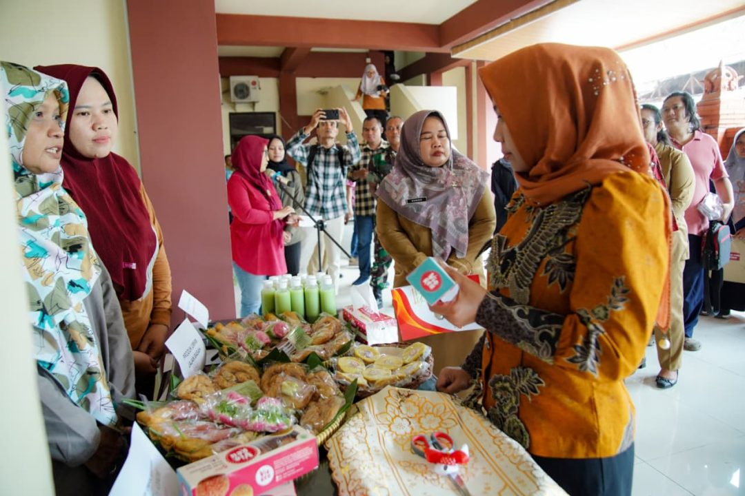 Ning Ita  Ajak Masyarakat  Bergerak Serentak Majukan KKMP agar Ekonomi Warga Merata