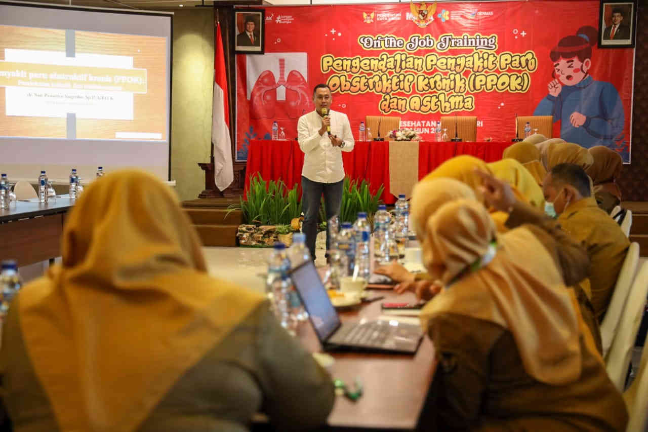 Pemkot Kediri Gelar OJT Pengendalian PPOK dan Asma, Tingkatkan Kapasitas Layanan Kesehatan Paru di Puskesmas