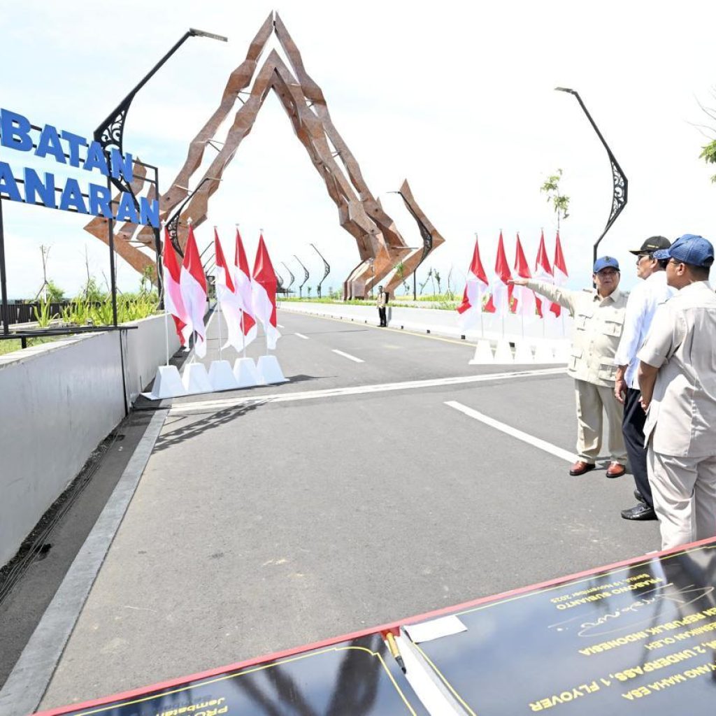 Jembatan Kabanaran Hadir, Presiden Prabowo Dorong Penataan Terintegrasi dan Penguatan UMKM