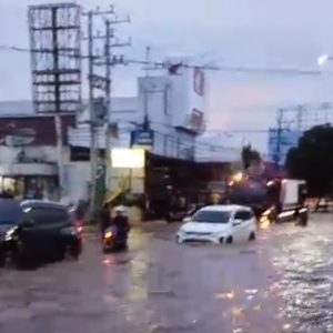 Dinas PU Pengairan Banyuwangi Kerahkan Pompa Air Portable Guna Atasi Luapan Air Sungai